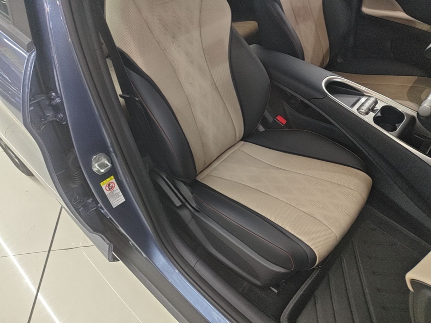 BYD Dolphin 2025 420km Free Edition — снимка 19