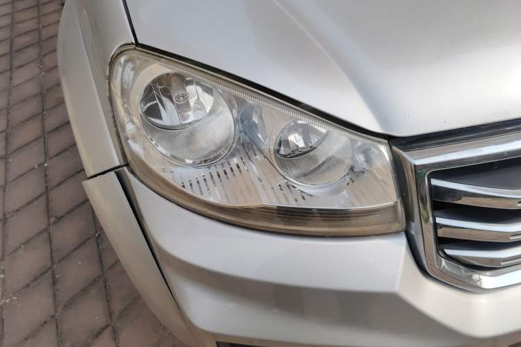 Used Great Wall Wingle 5 2017 2.0T European-Style Diesel 4x4 Advanced Version with Big Double Cab – GW4D20D
