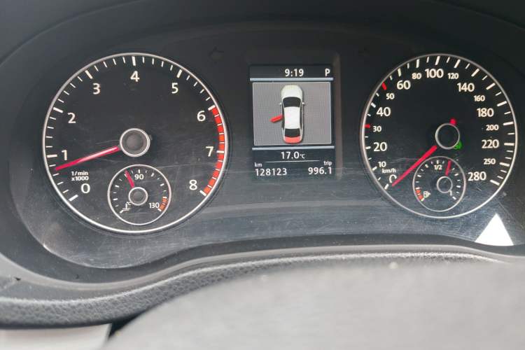 Used Volkswagen Passat 2014 1.8TSI DSG Prestige Navigation Edition