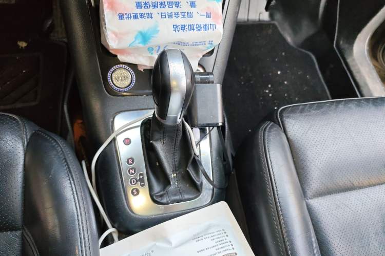 Used Volkswagen Tiguan 2013 1.8 TSI Automatic Two-Wheel Drive Comfort Edition Gear Lever