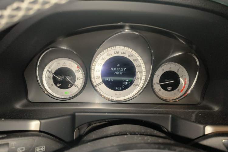 Used Mercedes-Benz GLK-Class 2013 GLK 300 4MATIC Fashion Model