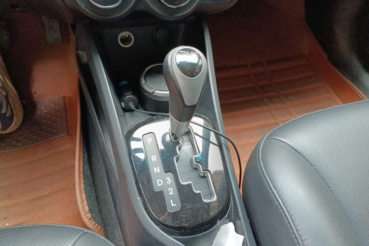 Used Kia K2 2011 Sedan 1.6L Automatic Transmission Premium
