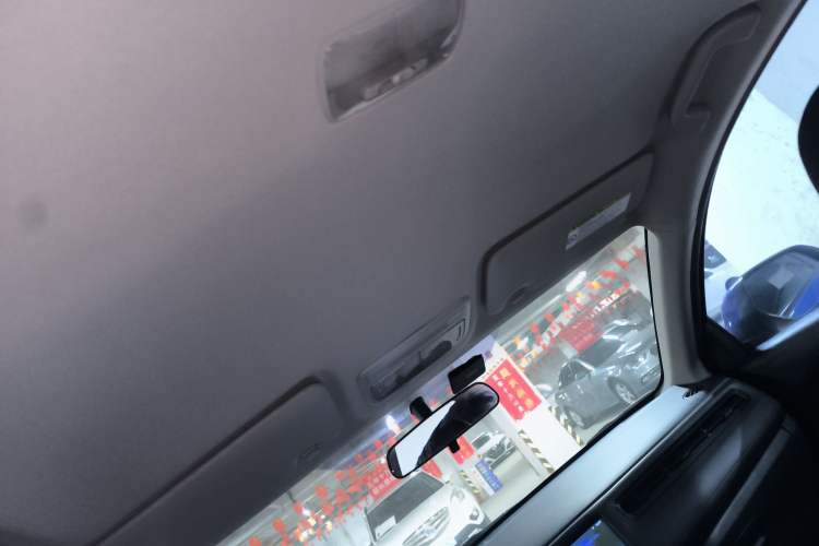 Used Honda Vezel 2015 1.5L CVT two-wheel drive Comfort trim