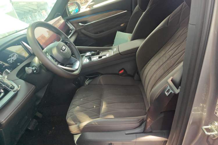 Used Geely Auto Monjaro L 2026 Model Oriental Yao 2.0TD Automatic Xiaohan Edition
