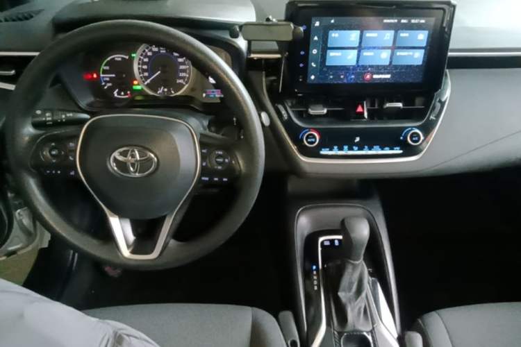 Used Toyota Levin 2021 Dual-Engine 1.8H E-CVT Luxury Edition
