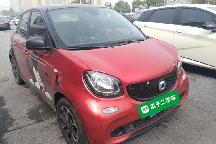 Used smart forfour 2016 1.0L 52 kW Passion Edition
