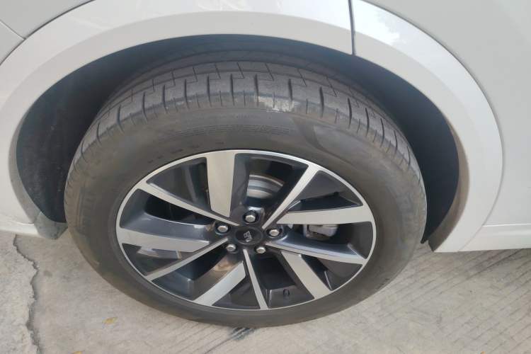 Used Li Auto L7 2023 Pro Model
