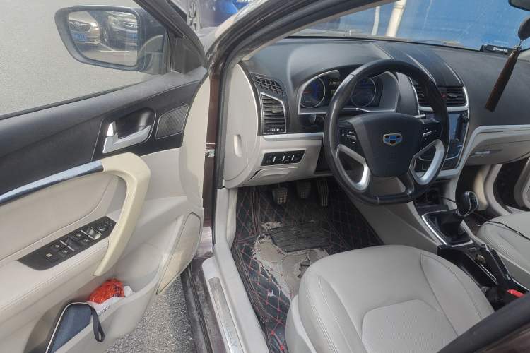 Used Geely Auto Emgrand 2014 Sedan 1.5L Manual Elite Model