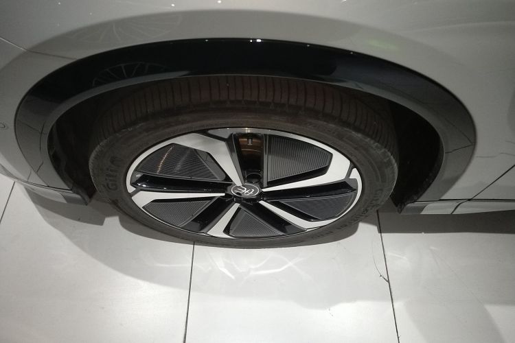 Used BYD Song L EV 2025 Intelligent Driving Version 662 km LiDAR Excellence Edition