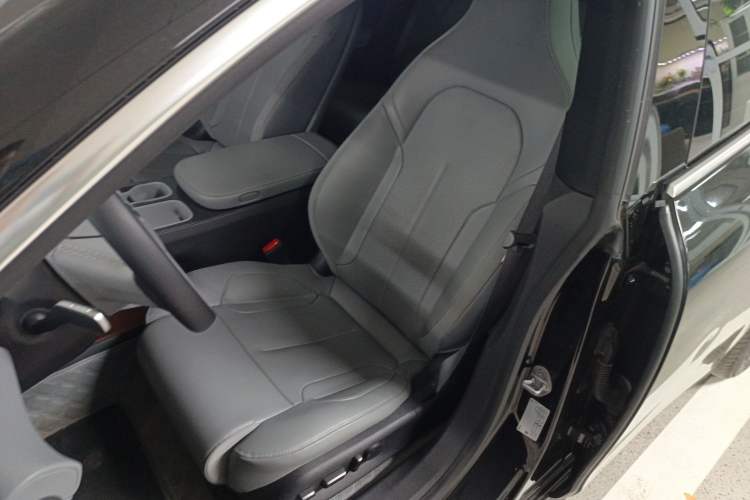 Used Nio ET5T 2024 75kWh Touring
