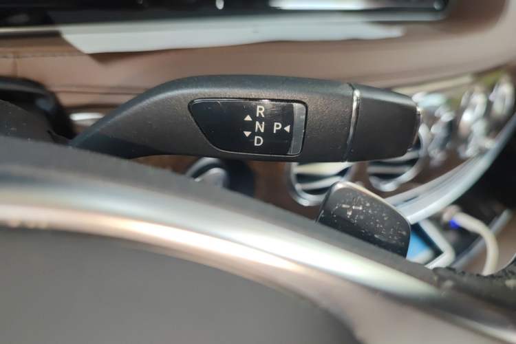 Used Mercedes-Benz S-Class 2014 S 320 L Business Model Gear Lever