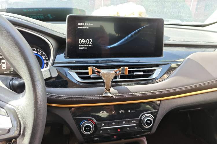 Used CHANGAN Eado DT 2018 1.6L Manual Smart Enjoyment Model
