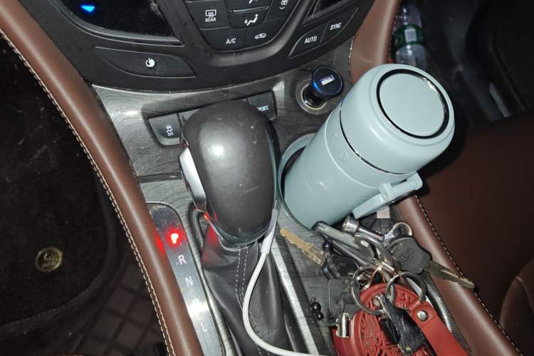 Used Buick Envision 2018 28T Four-Wheel Drive Luxury Model
