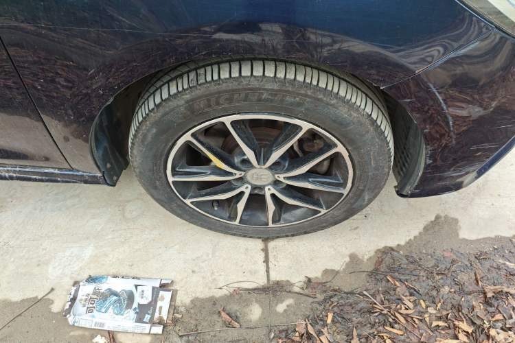 Used BYD Song MAX 2018 1.5T Automatic Smart Connect Luxury 6-Seater