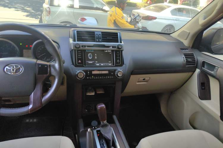 Used Toyota Prado 2014 2.7L Automatic Standard Edition