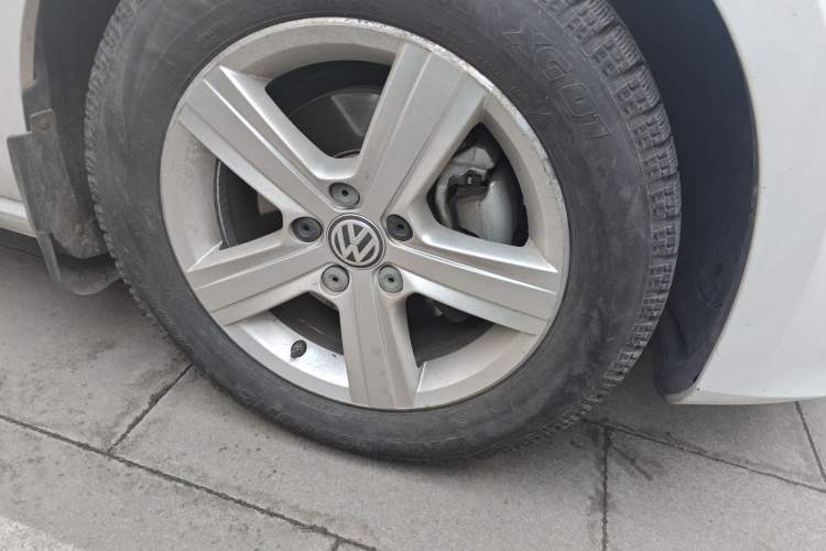 Used Volkswagen Golf 2014 1.4TSI Automatic Luxury Model
