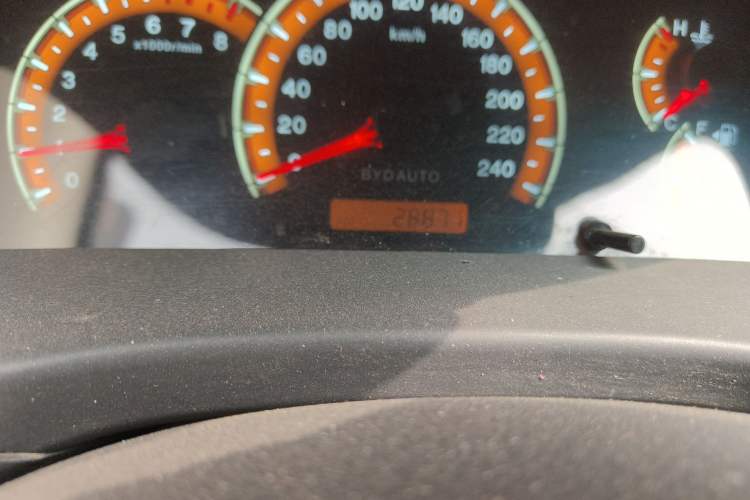 Used BYD F3 2015 Energy-Saving Edition 1.5L Manual Luxury Model