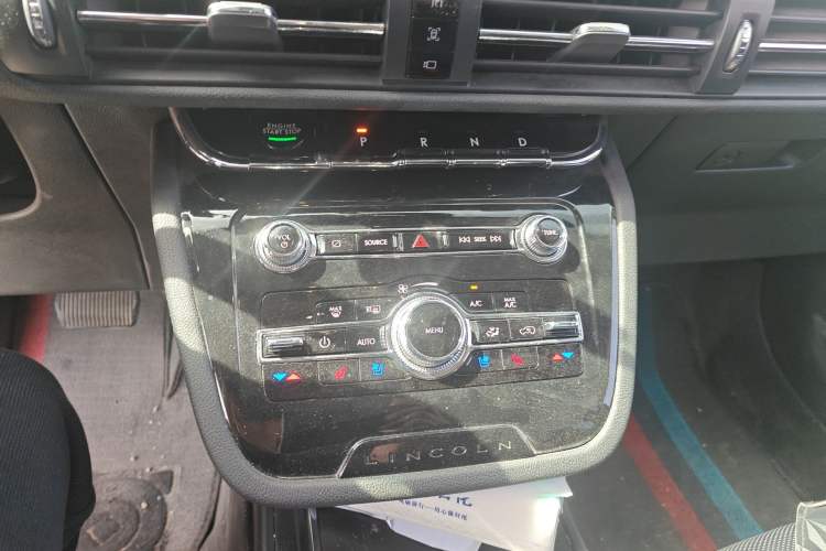 Used Lincoln Corsair 2022 Revised Version 2.0T Two-Wheel Drive Premium Edition
