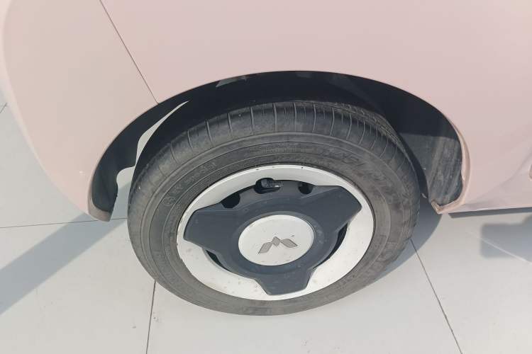 Used Wuling Hongguang MINIEV 2021 Macaron Premium Model – Lithium Iron Phosphate Exterior 5