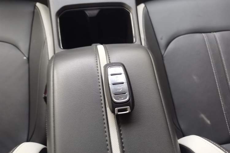 Used Dongfeng Aeolus E70 2022 500 Ultra-Enjoyment Edition
