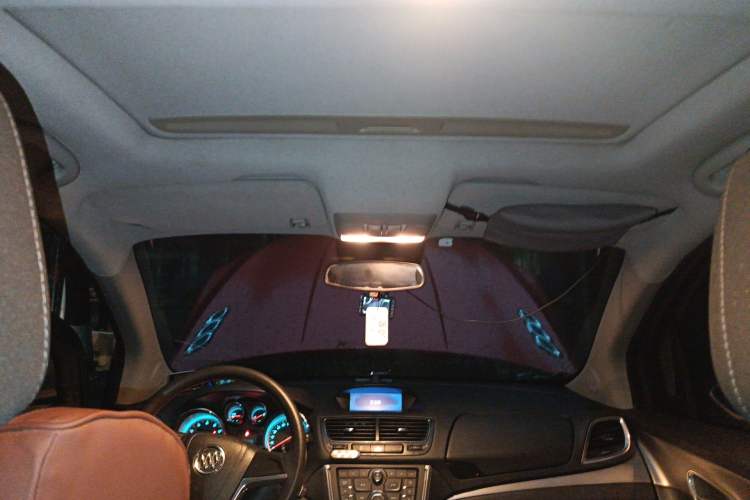 Used Buick Encore 2014 1.4T Automatic Two-Wheel Drive Urban Elite Model Headliner