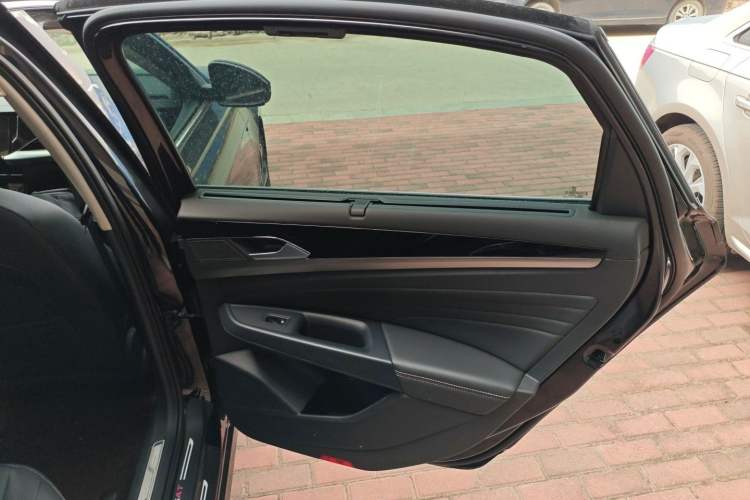 Used Volkswagen Passat 2024 380TSI Starry Luxury Edition