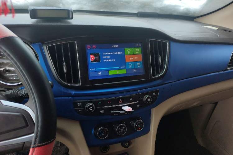 Used Baojun 730 2016 1.5L Manual Comfort Version 7 Seats China V Emission Standard
