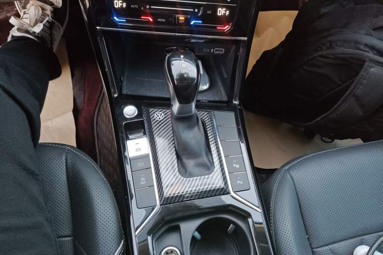 Used Volkswagen Passat 2022 330TSI Starry Luxury Edition
