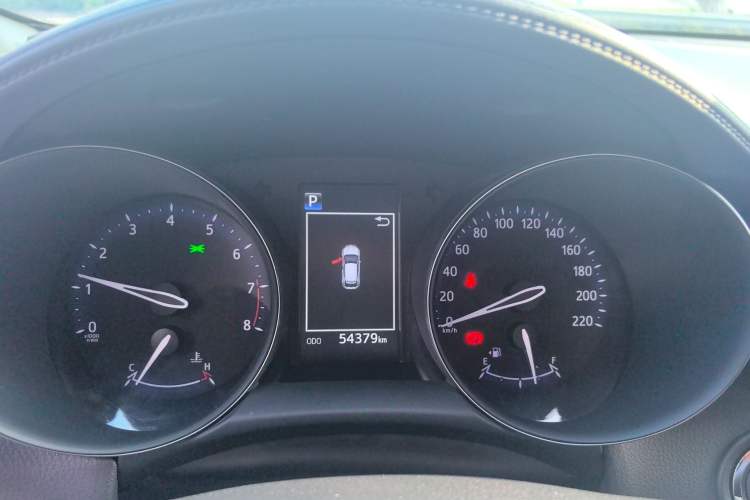 Used Toyota C-HR 2018 2.0L Leading with Sunroof China VI Standard
