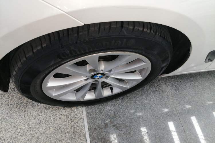 Used BMW 3 Series GT 2017 320i Sport Edition
