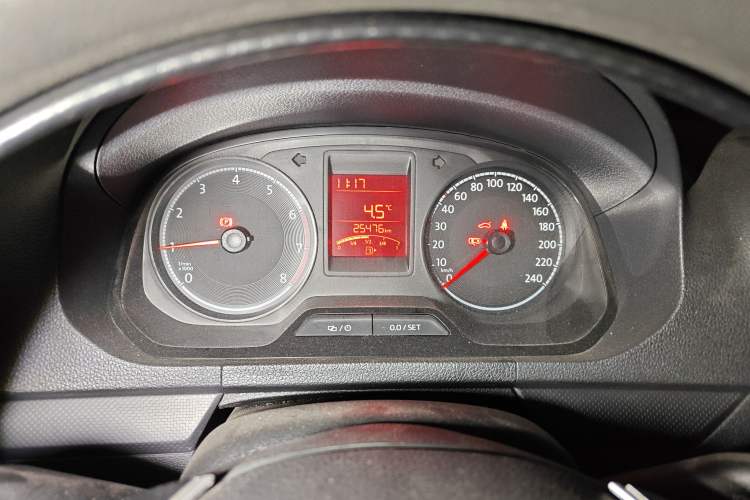 Used Volkswagen Jetta 2019 Dream Edition 1.5L Manual Fashion Version