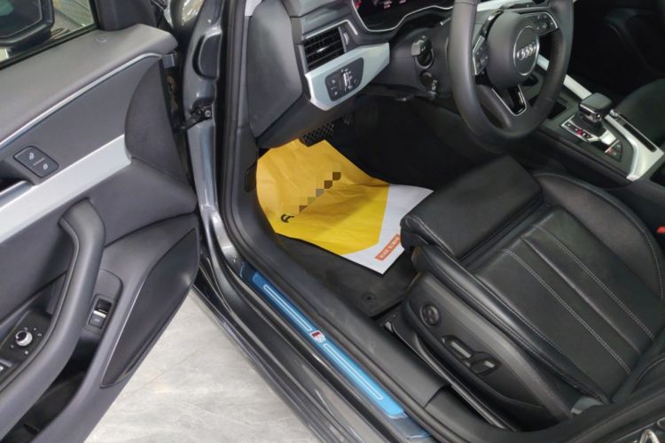 Used Audi A4L 2023 40 TFSI Fashion Dynamic Model