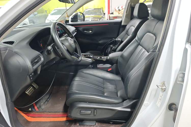 Used Honda HR-V 2023 2.0L eHEV Dynamic Edition
