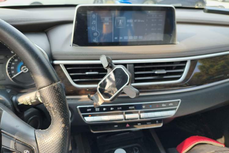 Used Dongfeng Fengon 580 2020 1.5T Manual Luxury Version
