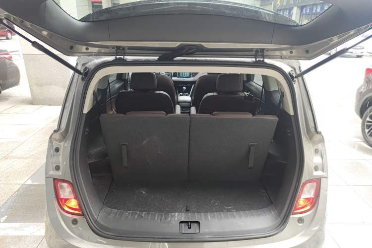 Used Buick GL6 2019 18T 6-Seater Connected Luxury Version China VI Standard