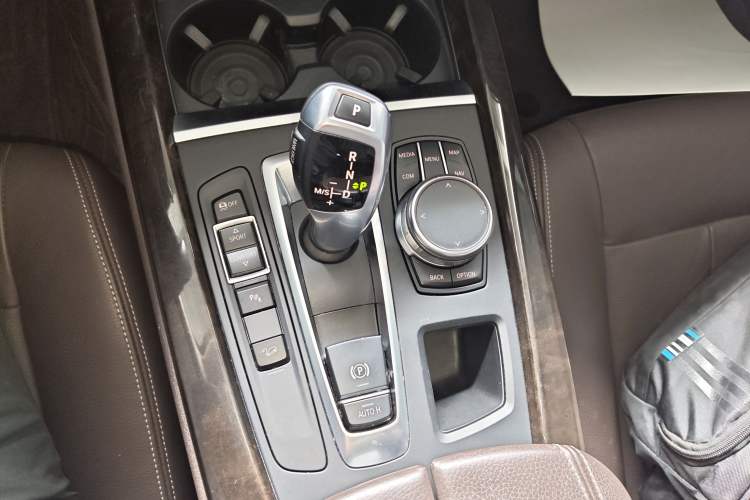 Used BMW X5 2017 xDrive35i Elegant Edition Gear Lever