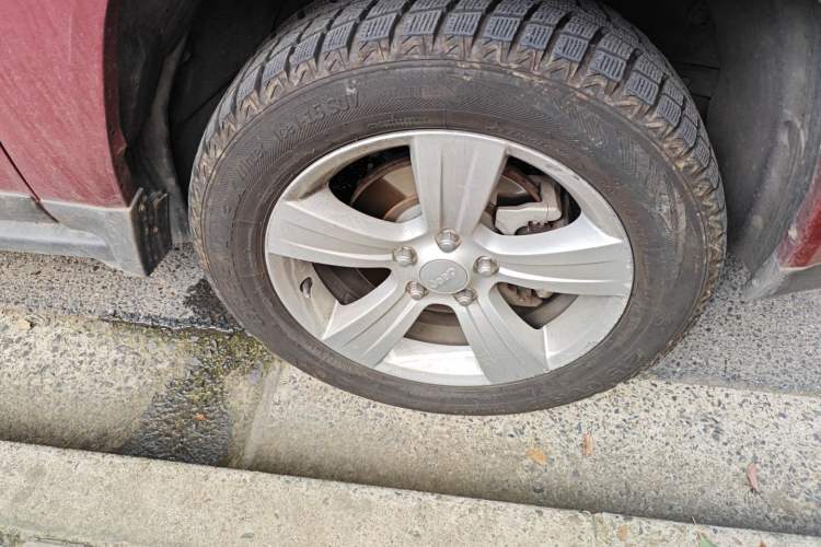 Used Jeep Compass 2013 2.4L four-wheel-drive sport version