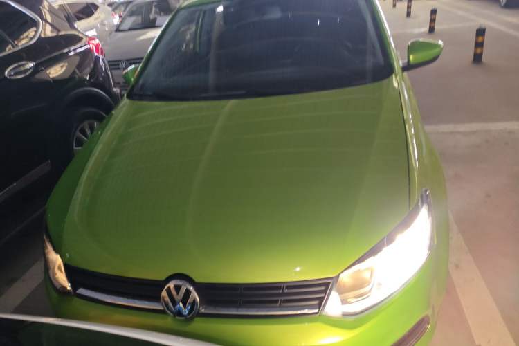 Used Volkswagen Polo 2016 1.6L Automatic Comfort Model