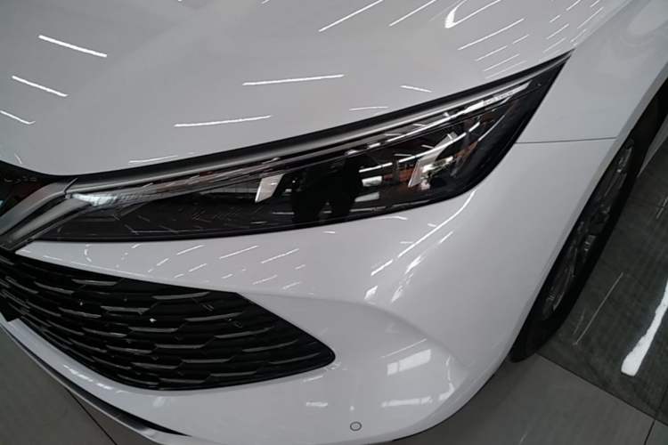 Used BYD Qin L 2026 DM-i 128KM Progressive Edition
