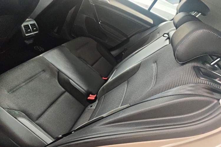 Used Volkswagen Golf 2019 280TSI DSG Comfort Version China V Standard
