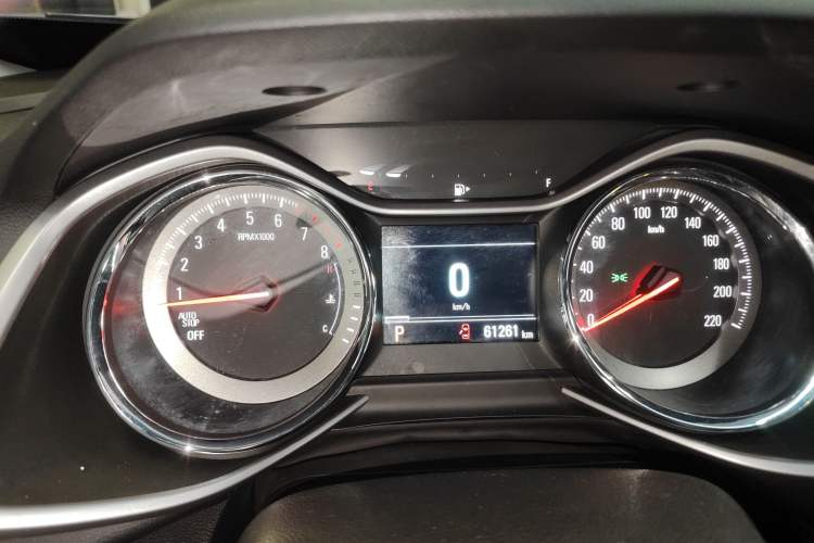 Used Chevrolet Orlando 2019 Redline 530T Automatic Enjoyment Version (5+2 Seating) China VI