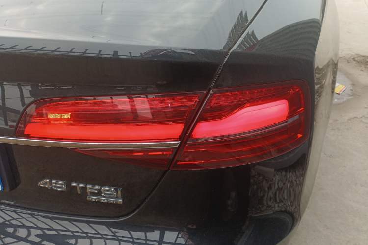 Used Audi A8 2014 A8L 45 TFSI quattro Comfort model