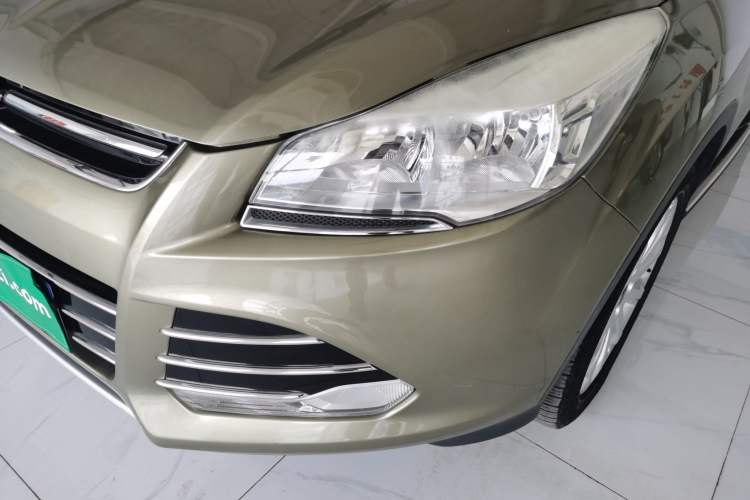 Used Ford Kuga 2015 1.5L GTDi Four-Wheel-Drive Elite Model
