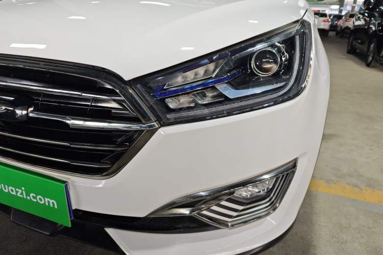 Used Zotye T300 2017 1.5T CVT Luxury Model
