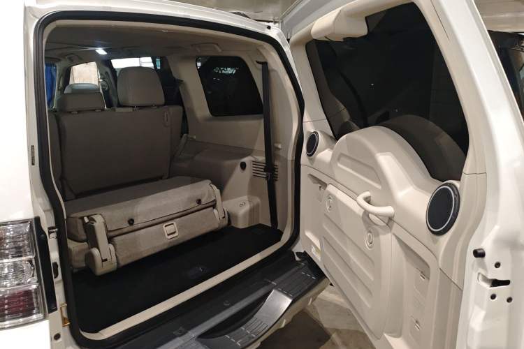 Used Mitsubishi Pajero 2018 V97 3.8L 5-Door GLS Sunroof – Middle East