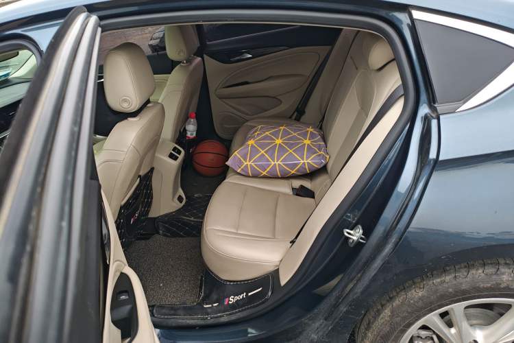 Used Buick Regal 2020 552T Elite Edition Left Rear Seat