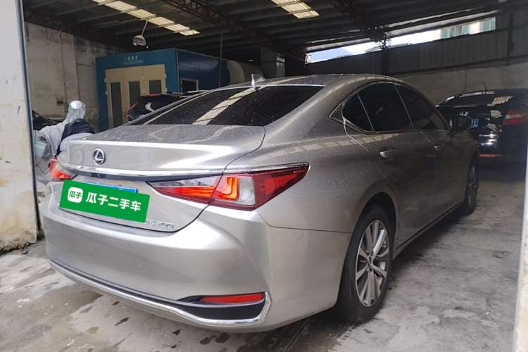 Used Lexus ES 2020 200 Excellence Edition
