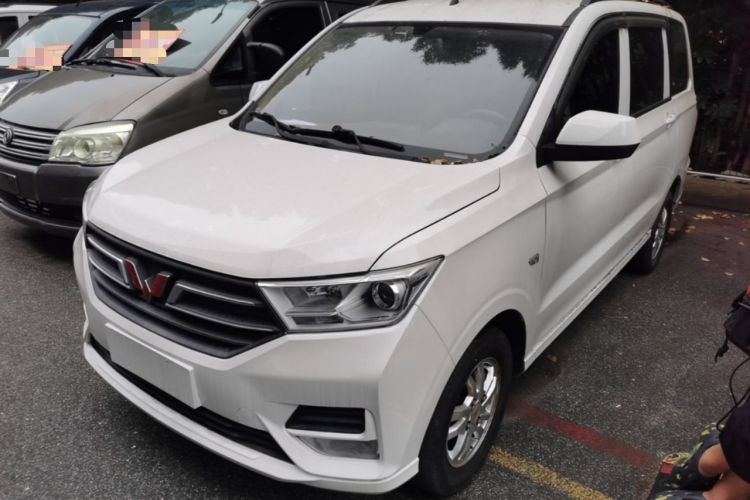 Used Wuling Hongguang 2019 1.5L S Standard Version China VI LAR