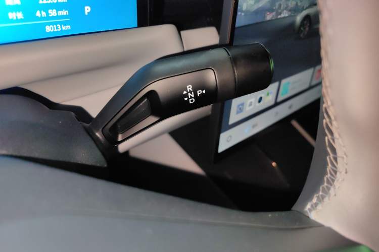 Used Lynk & Co Z10 2025 95 kWh 702 km All-Wheel Drive Intelligent Driving Ultra