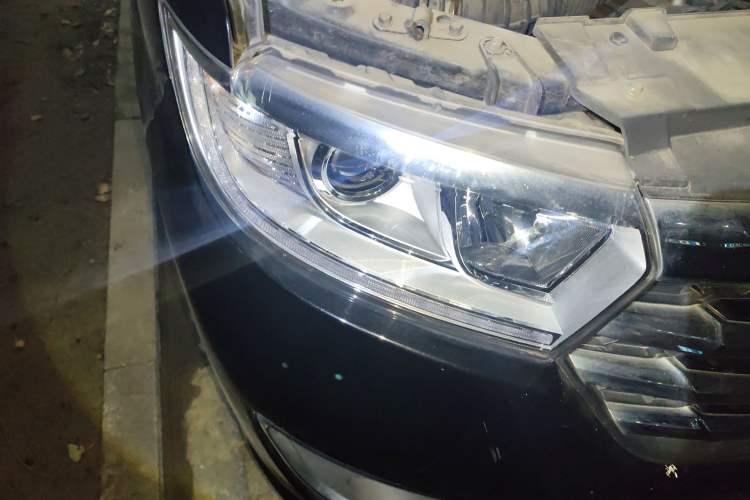 Used JAC Refine M3 2022 PLUS IKEA Edition 1.8L Comfort Version